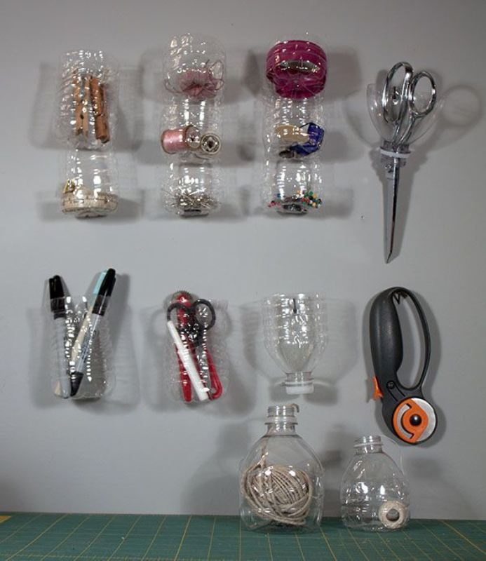 Wall organizers from plastic bottles