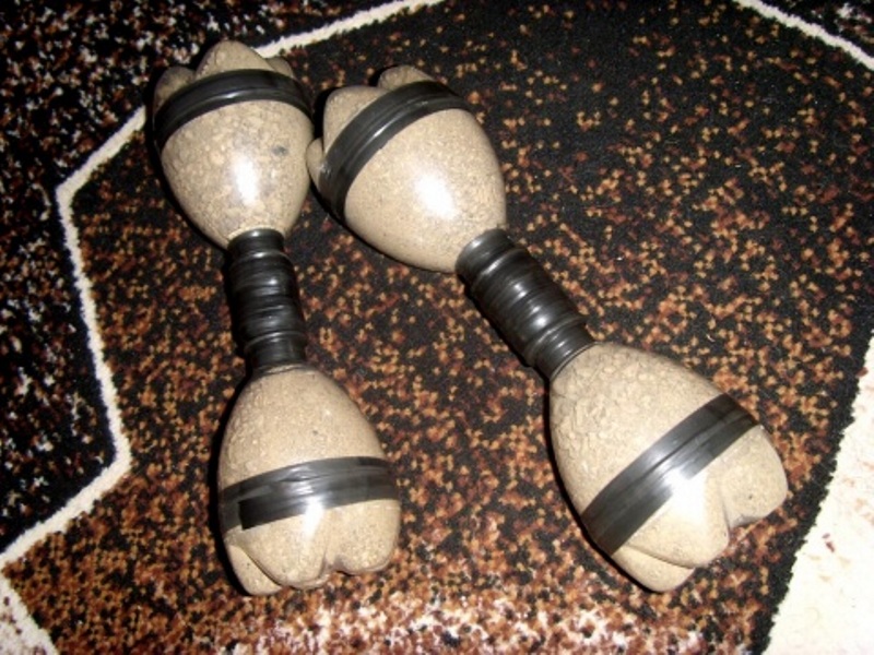 plastic bottle dumbbells