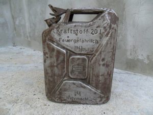 Doe-het-zelf mobiele superkachel uit een jerrycan [LIFE HACK]